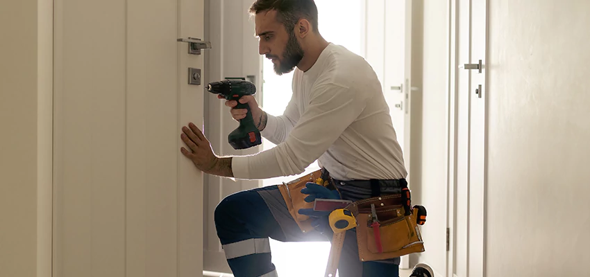 Mailbox Lock Installation Expert in Santa Monica, California
