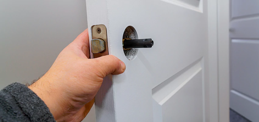 Nighttime Locksmith For Lock Repair in Santa Monica, CA