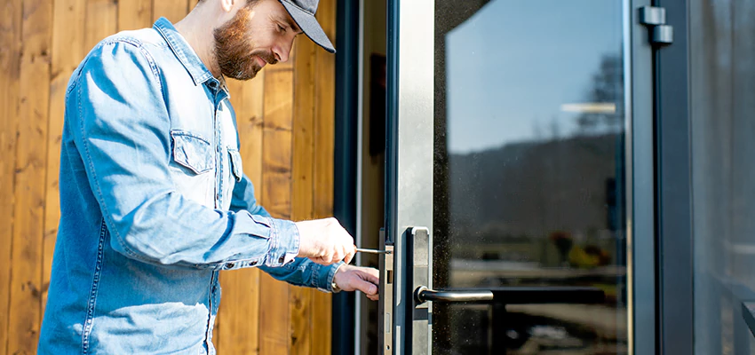 Frameless Glass Storefront Door Locks Replacement in Santa Monica, CA
