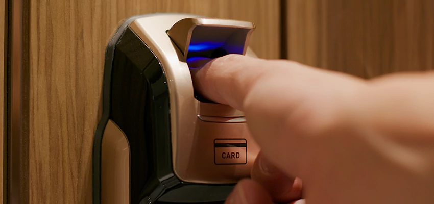 Fingerprint Door Locks Replacement in Santa Monica, CA