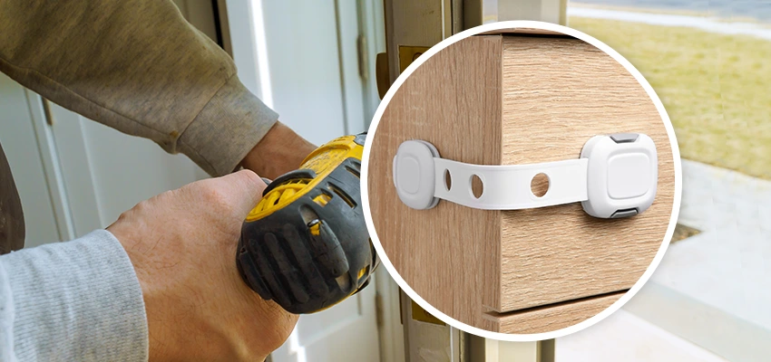 Childproof Sliding Door Locks in Santa Monica, CA