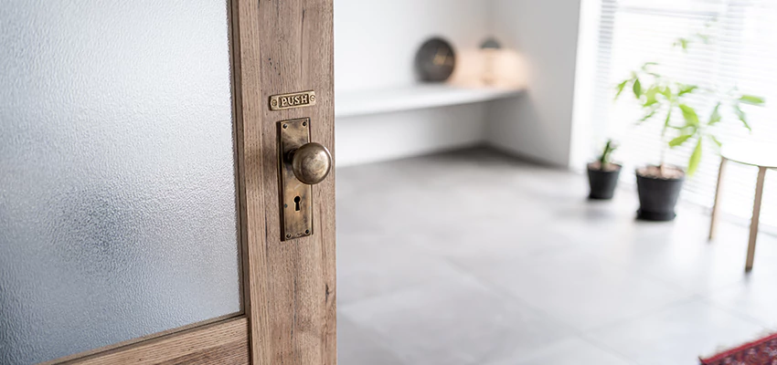 Deadbolt Door Lock Knob Repair in Santa Monica, California